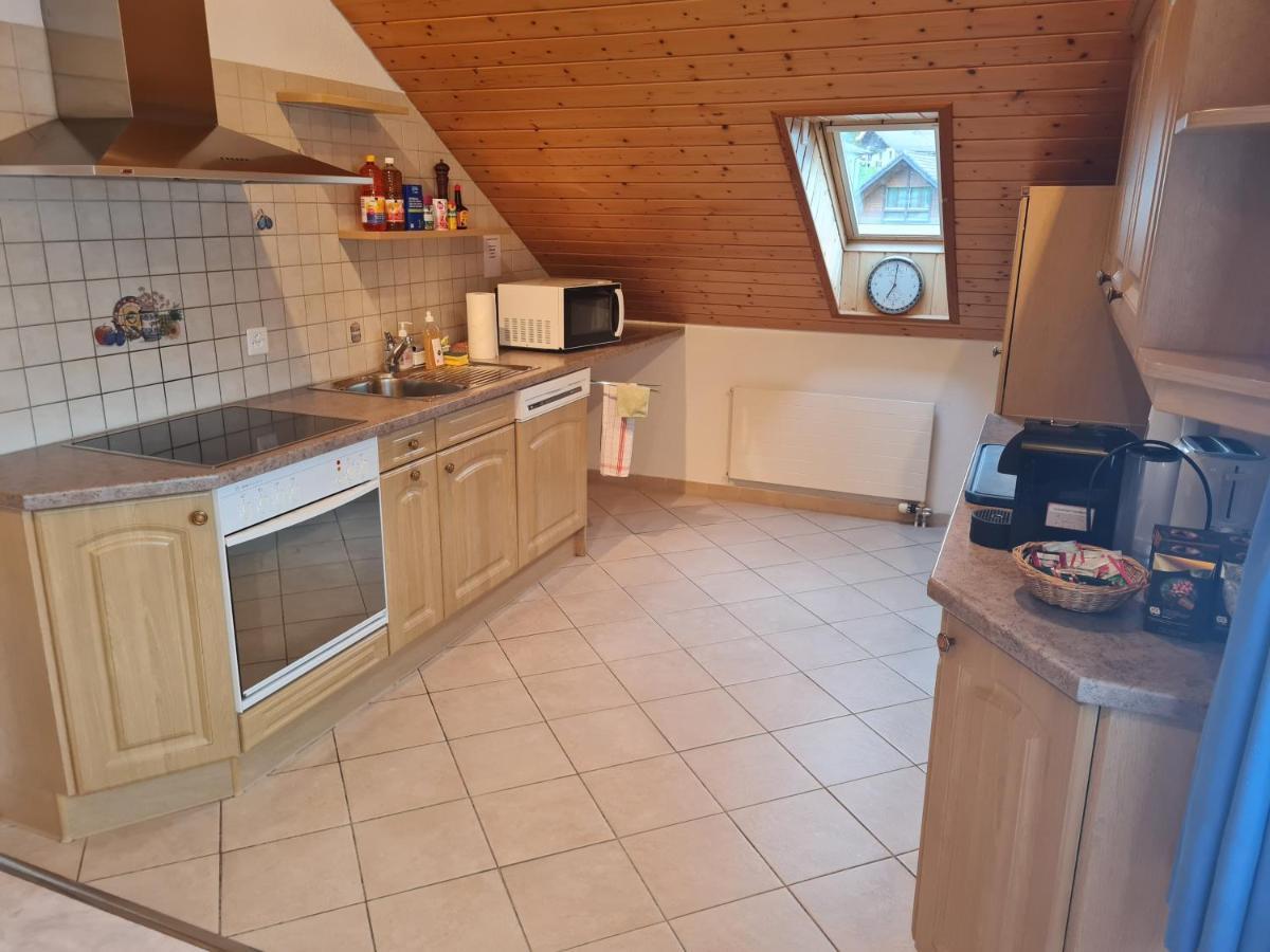 Dachwohnung In Welschenrohr Bagian luar foto